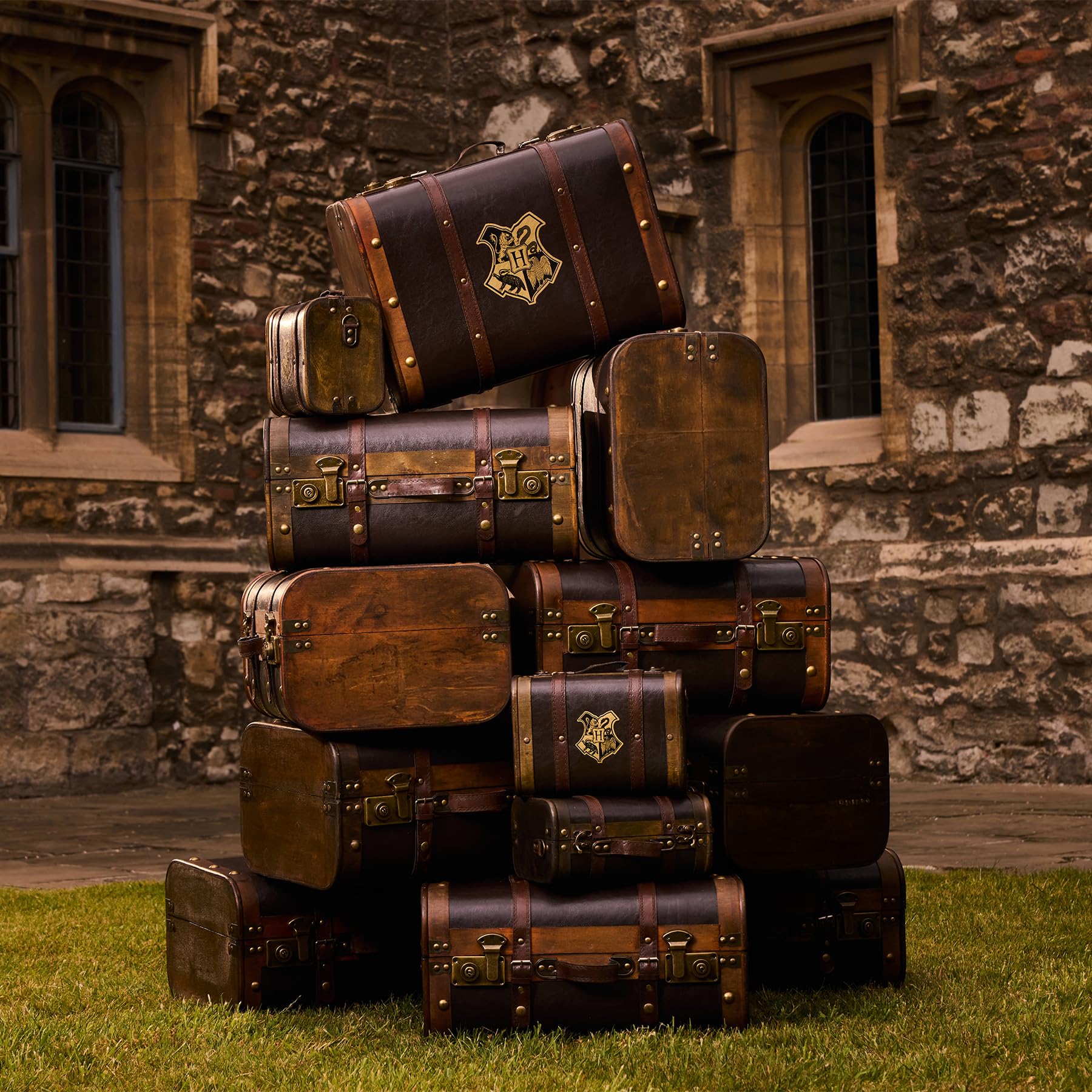 Harry Potter Hogwarts School Trunk - Collectible Storage Chest with Hogwarts Crest - 17.5" Decorative Keepsake Box for Fans - Not for Travel Use - Image 7